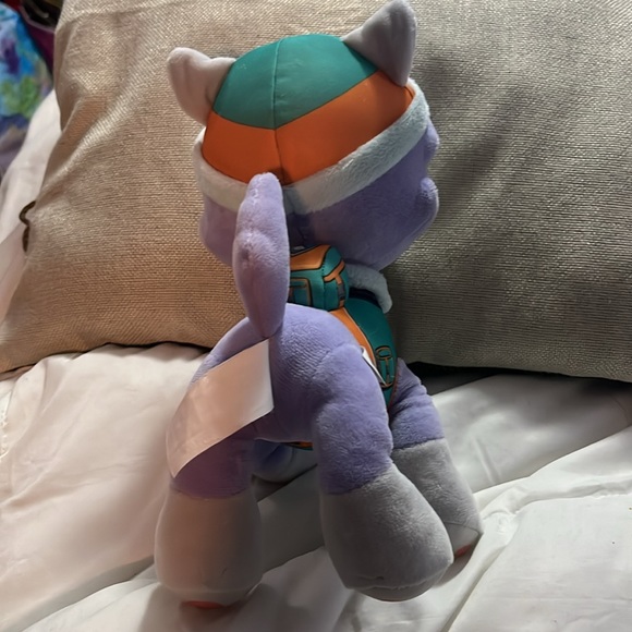 Nickelodeon Paw Patrol Pup stuffed animal - Picture 4 of 5